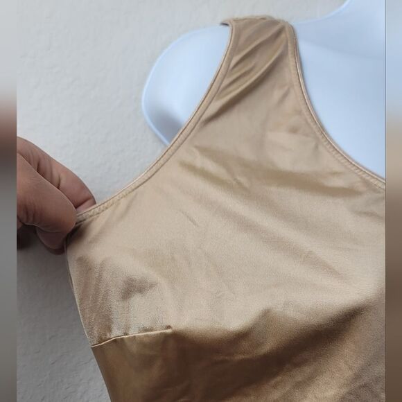 SPANX Simplicity Nude Shapewear - Picture 2 of 8